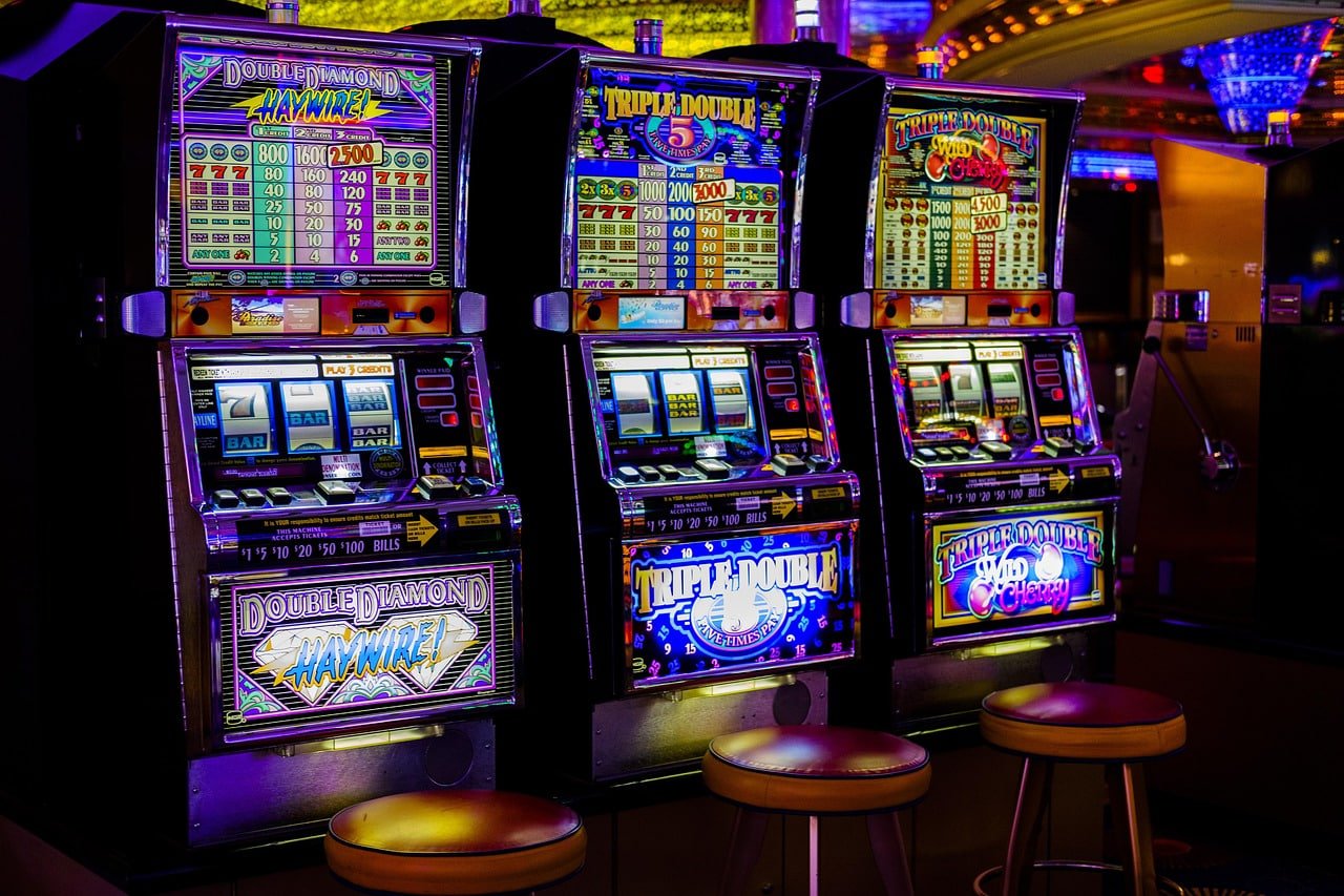 Klix4d slot pasang taruhan sepak bola berbagai liga internasional dan Liga 1 Indonesia